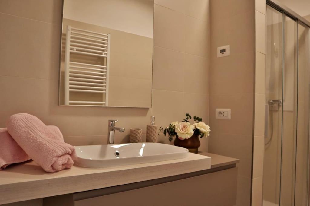 Casa Rina Malcesine Apartment Luaran gambar